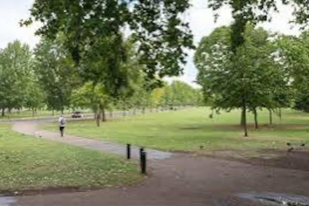 Centrally Located Islington Londra Esterno foto
